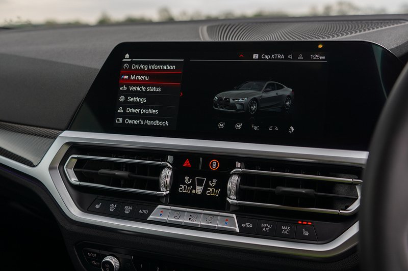 BMW M4 BiTurbo Competition - U1613