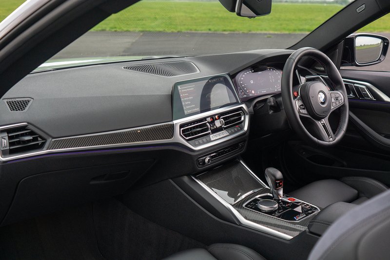 BMW M4 BiTurbo Competition - U1613