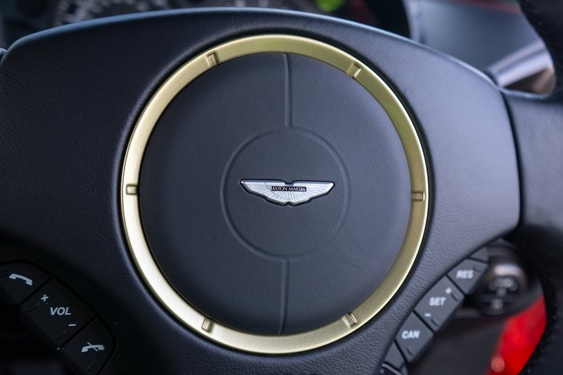 Aston Martin Vanquish S Zagato Shooting Brake - U1615