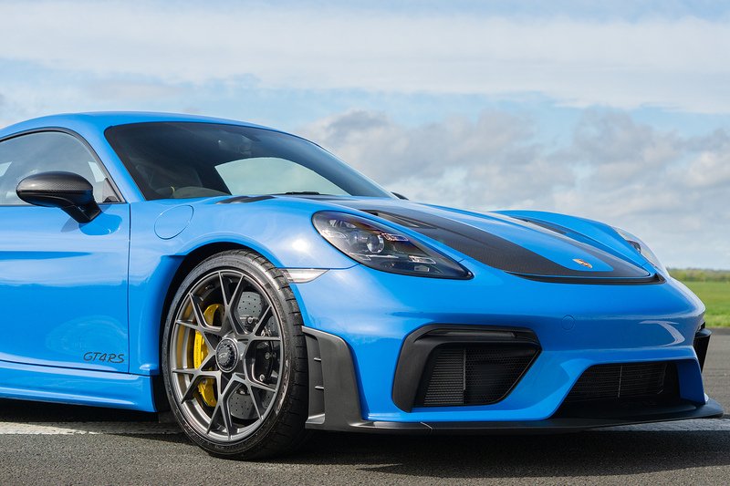 Porsche 718 Cayman GT4 RS - U1616