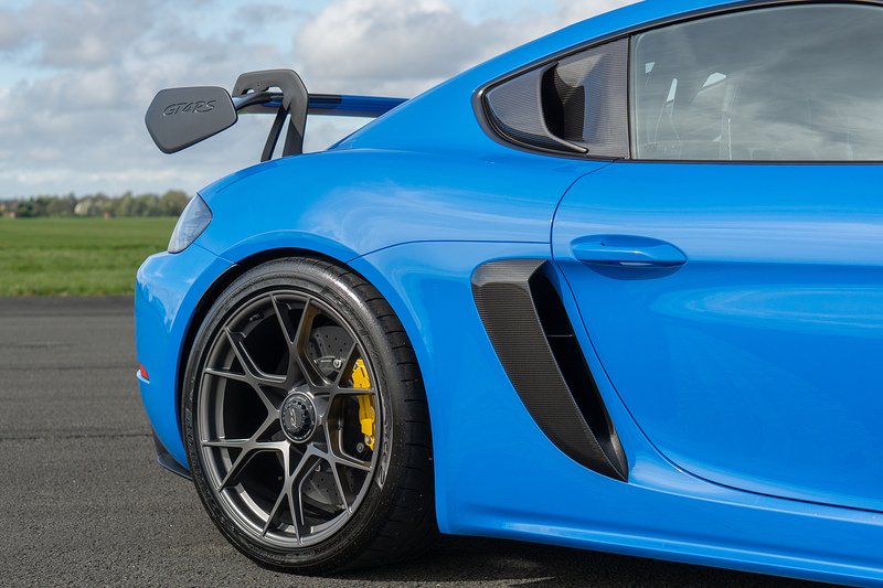 Porsche 718 Cayman GT4 RS - U1616