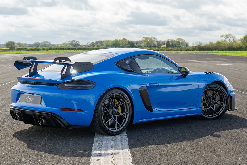 Porsche 718 Cayman GT4 RS - U1616