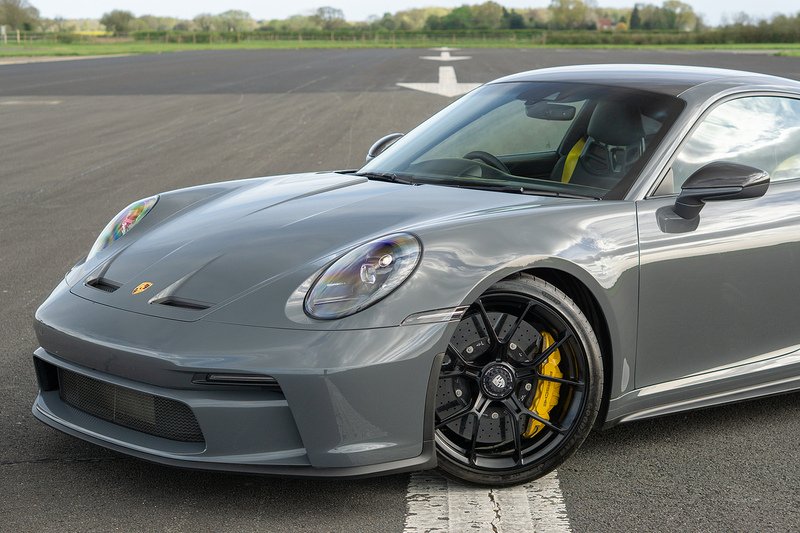 Porsche 911 992 GT3 Touring - U1617