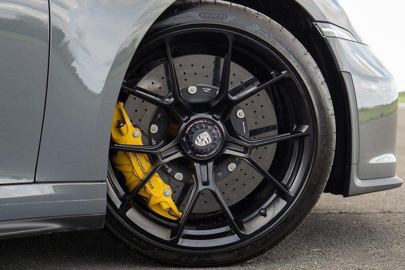 Porsche 911 992 GT3 Touring - U1617