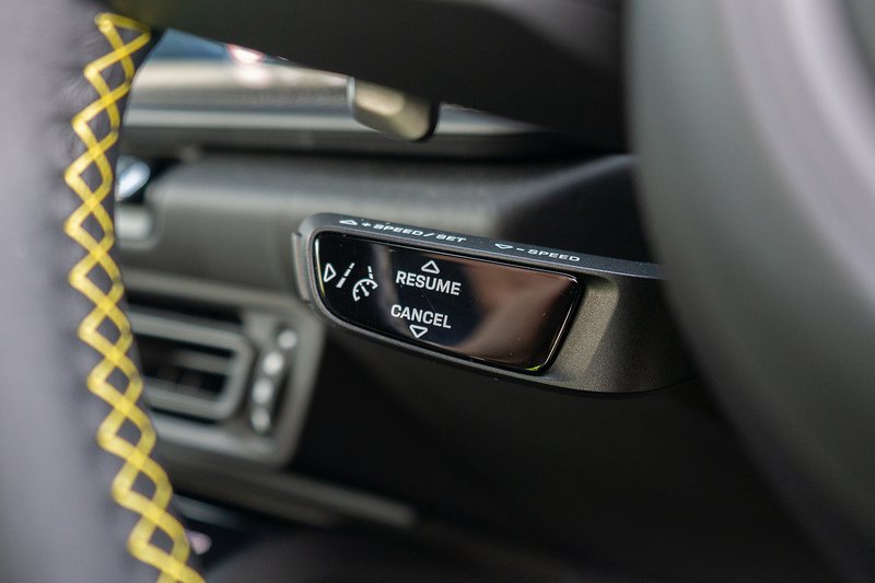 Porsche 911 992 GT3 Touring - U1617