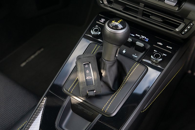 Porsche 911 992 GT3 Touring - U1617
