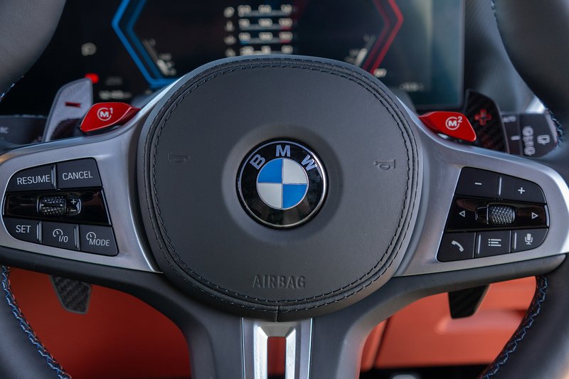 BMW XM 50e - U1620