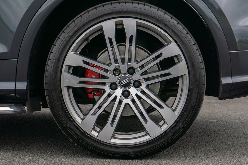 Audi SQ5 TFSI V6 - U1621