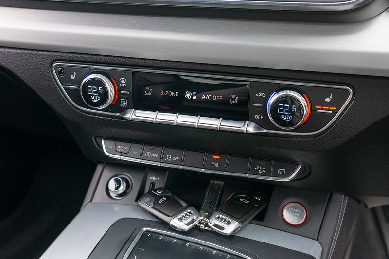 Audi SQ5 TFSI V6 - U1621