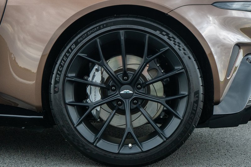 Aston Martin Vantage V8 - U1623