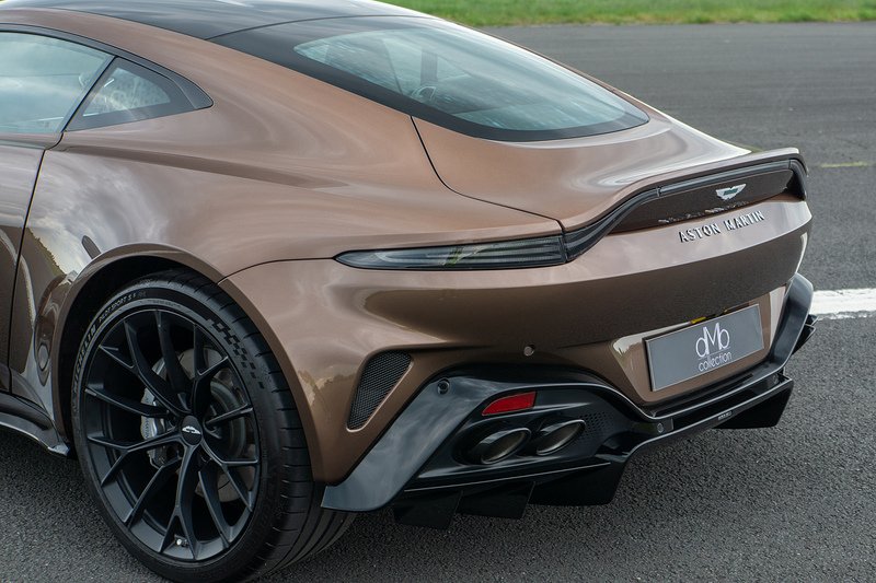 Aston Martin Vantage V8 - U1623