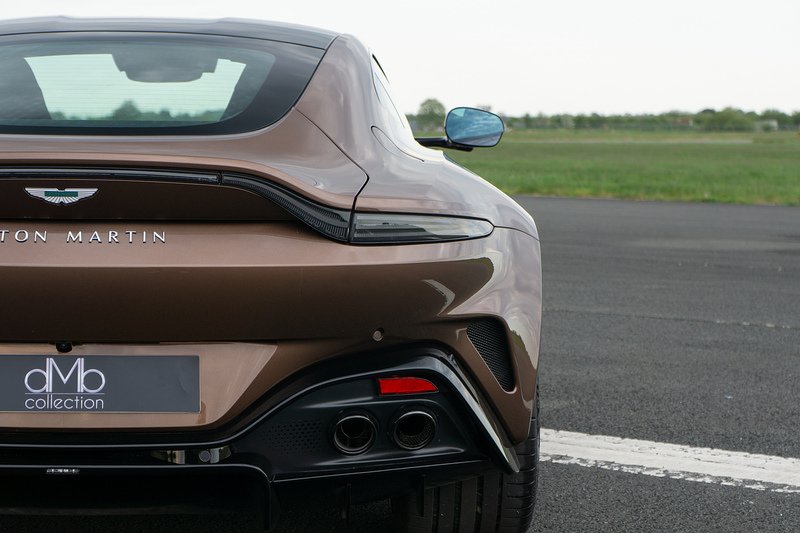 Aston Martin Vantage V8 - U1623