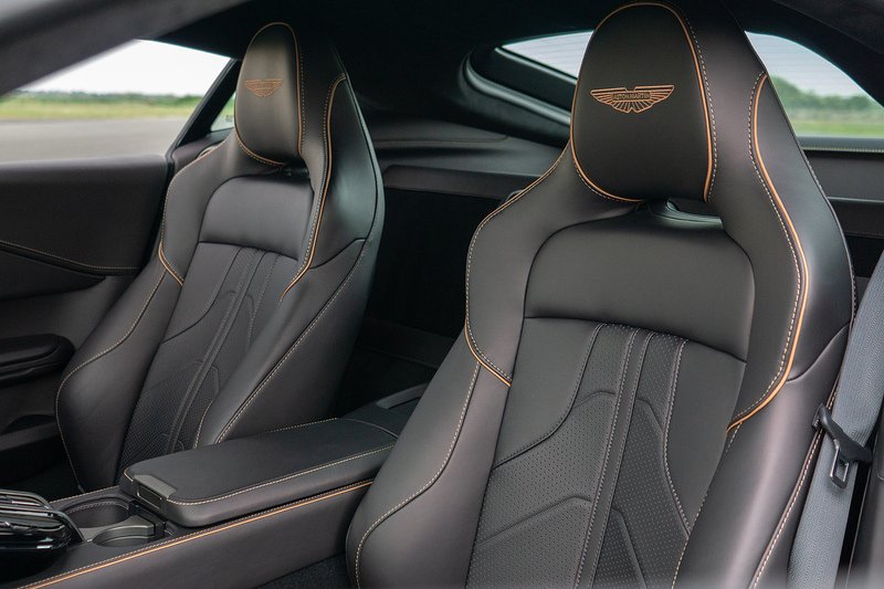 Aston Martin Vantage V8 - U1623