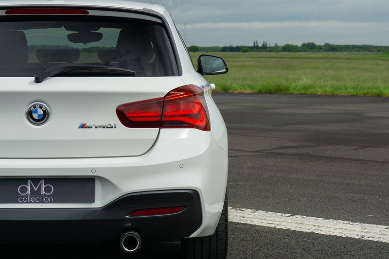 BMW 1 Series M140i Championship Edition - U1624