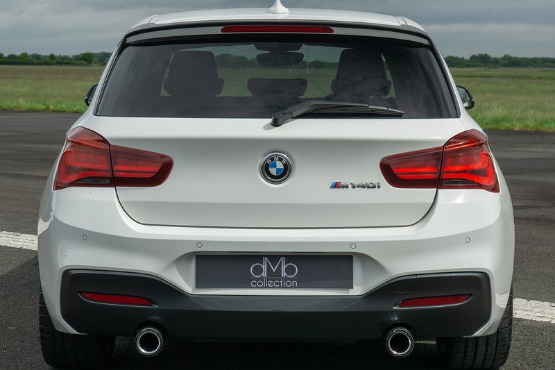 BMW 1 Series M140i Championship Edition - U1624