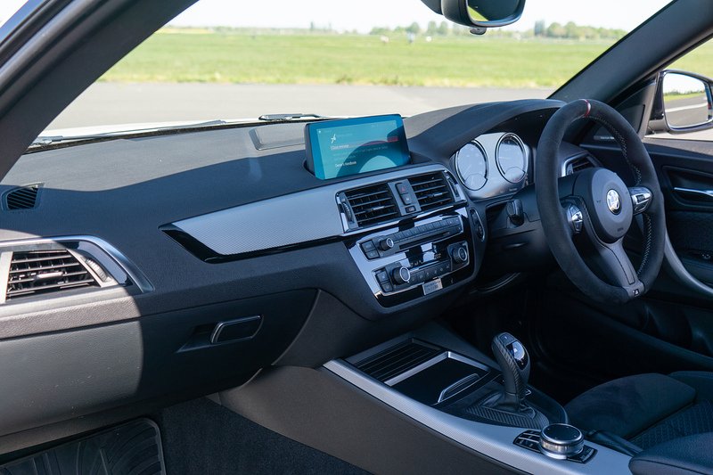 BMW 1 Series M140i Championship Edition - U1624
