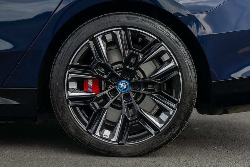 BMW i5 M60 - U1627