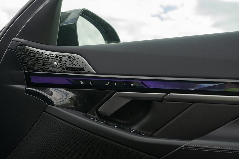 BMW i5 M60 - U1627