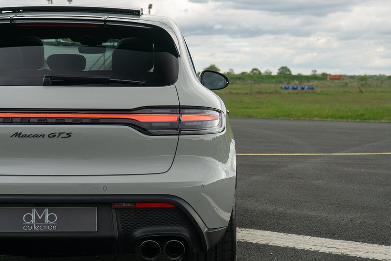 Porsche Macan T V6 GTS - U1628