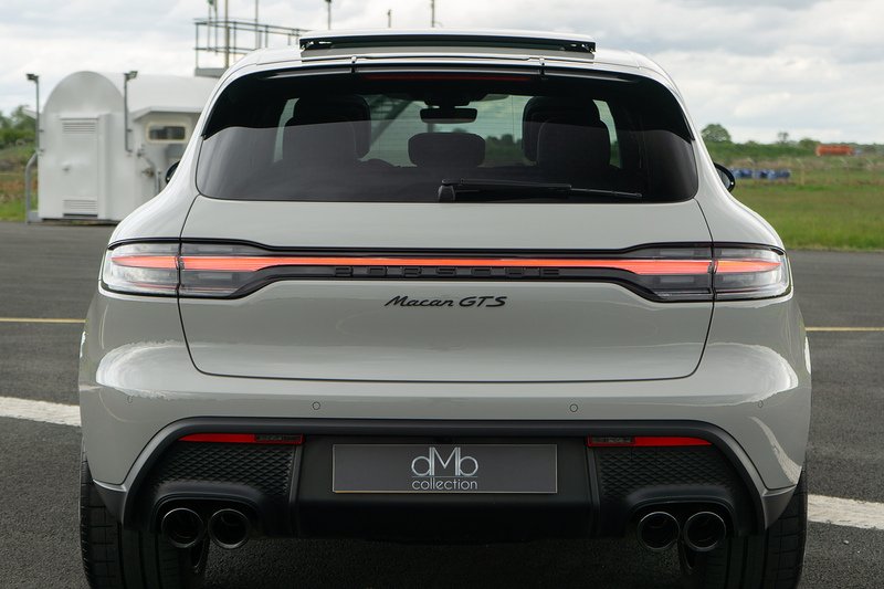 Porsche Macan T V6 GTS - U1628