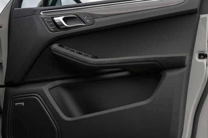 Porsche Macan T V6 GTS - U1628