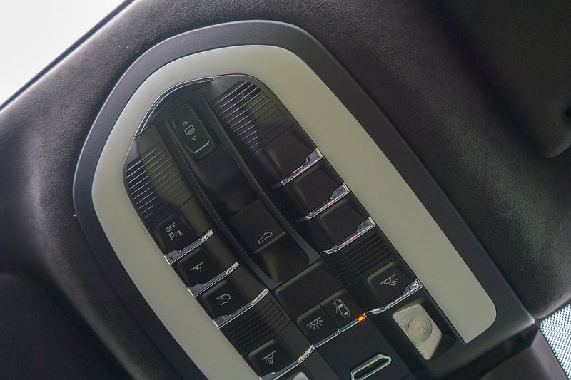 Porsche Macan T V6 GTS - U1628