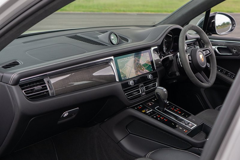 Porsche Macan T V6 GTS - U1628