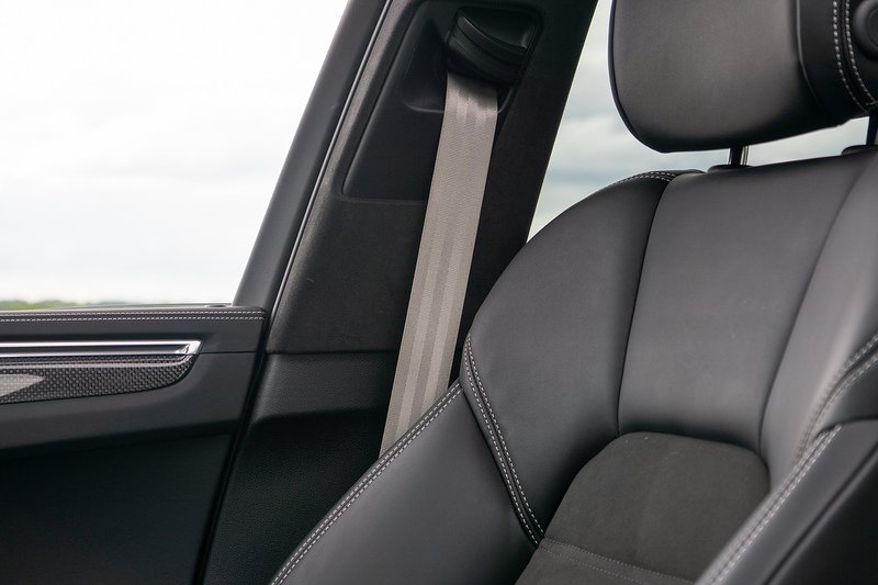 Porsche Macan T V6 GTS - U1628