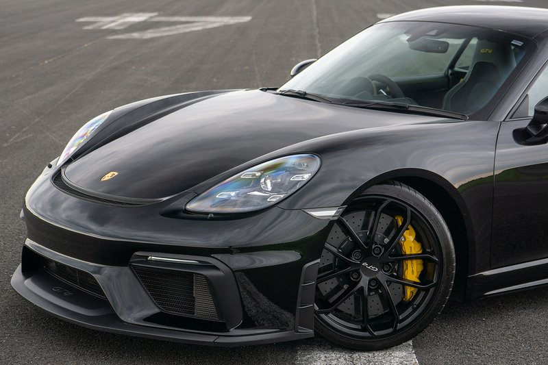 Porsche 718 Cayman GT4 - U1629