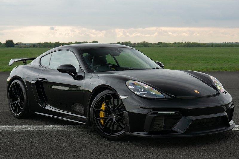 Porsche 718 Cayman GT4 - U1629