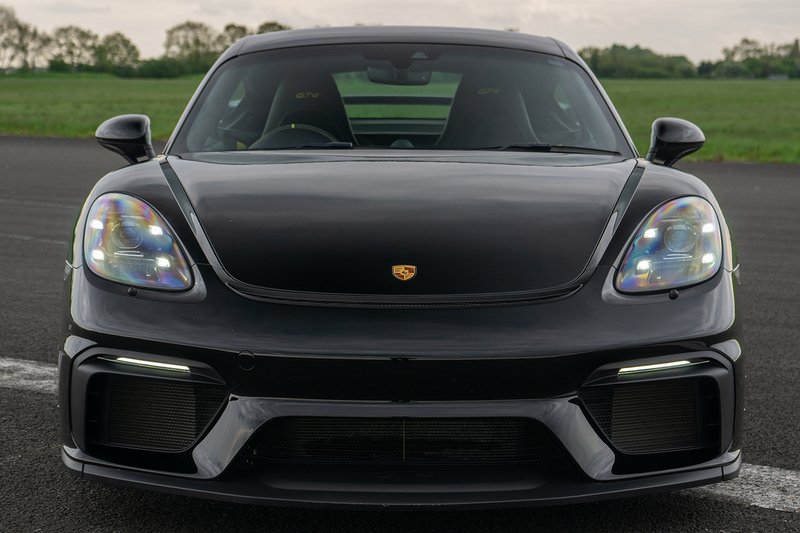 Porsche 718 Cayman GT4 - U1629