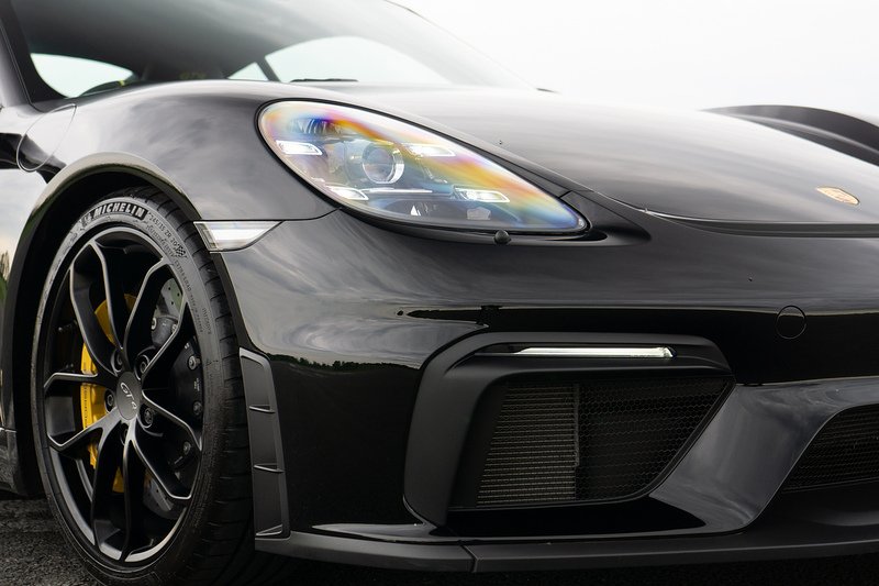Porsche 718 Cayman GT4 - U1629