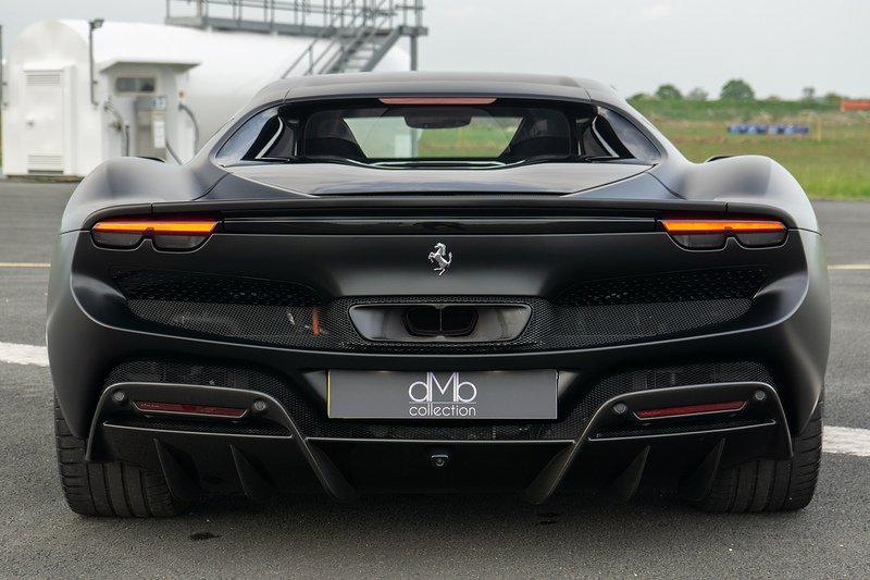 Ferrari 296 GTB T V6 - U1632