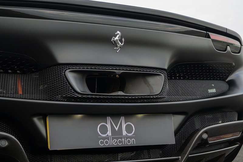 Ferrari 296 GTB T V6 - U1632