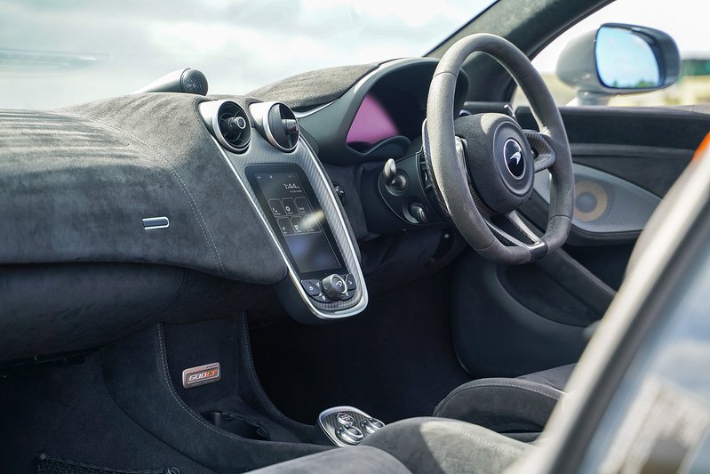 McLaren 600LT T V8 - U1641
