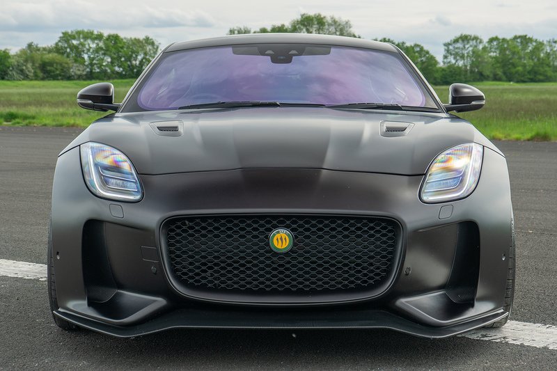 Jaguar F-Type V8 R - U1643