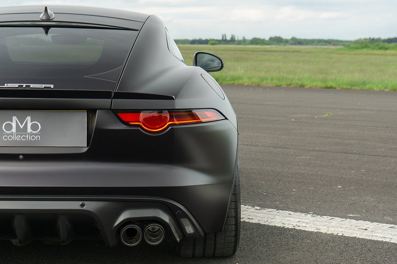 Jaguar F-Type V8 R - U1643