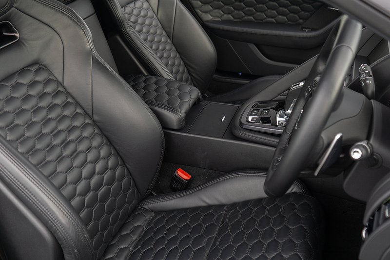 Jaguar F-Type V8 R - U1643