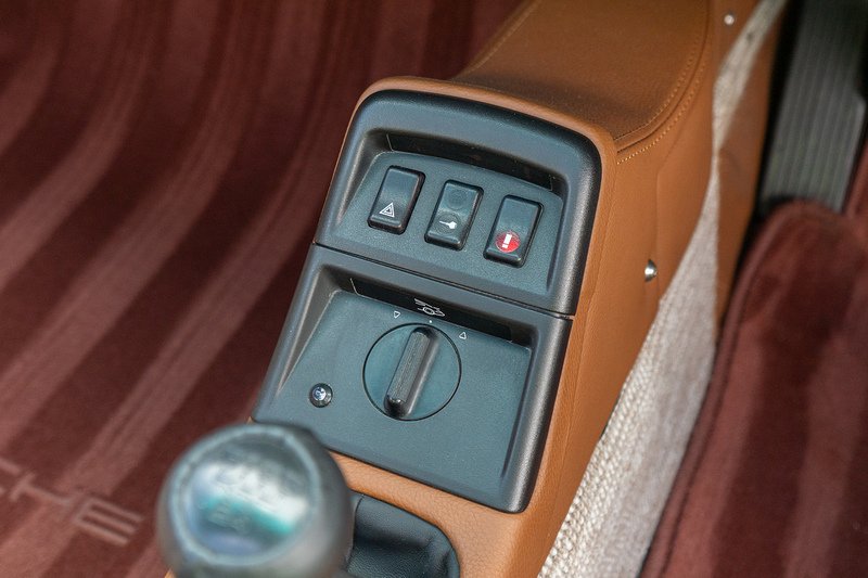 Porsche 911  - U1644