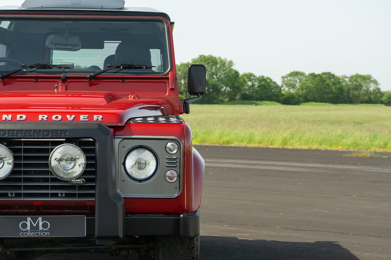 Land Rover Defender 90 TDCi XS - U1647