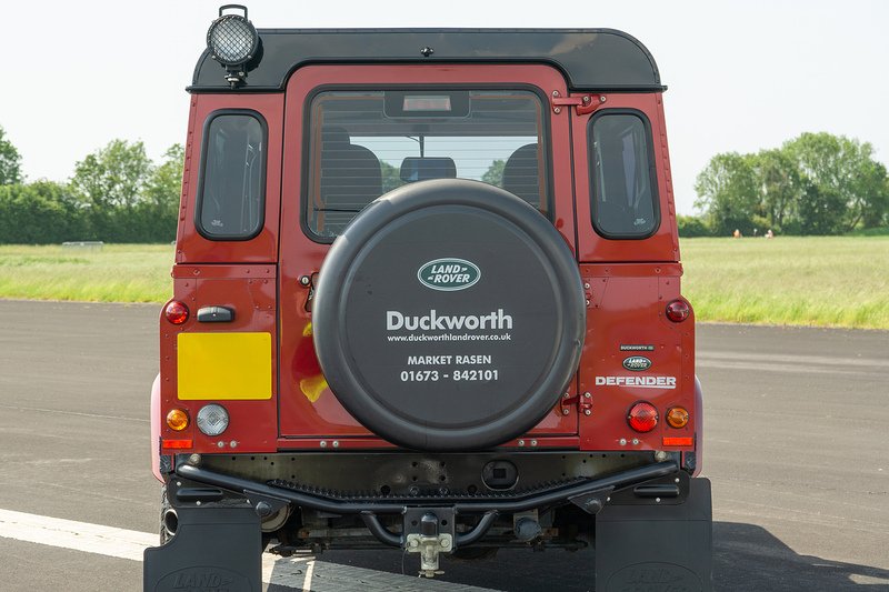 Land Rover Defender 90 TDCi XS - U1647