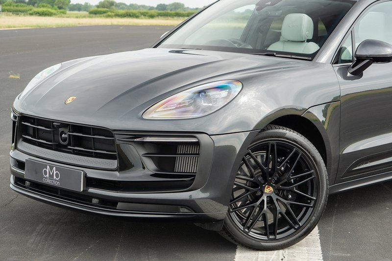 Porsche Macan T V6 GTS - U1648
