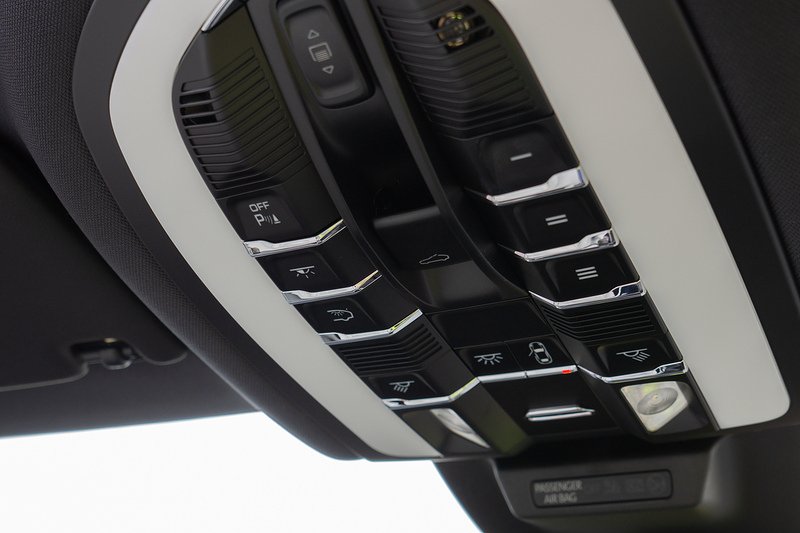 Porsche Macan T V6 GTS - U1648