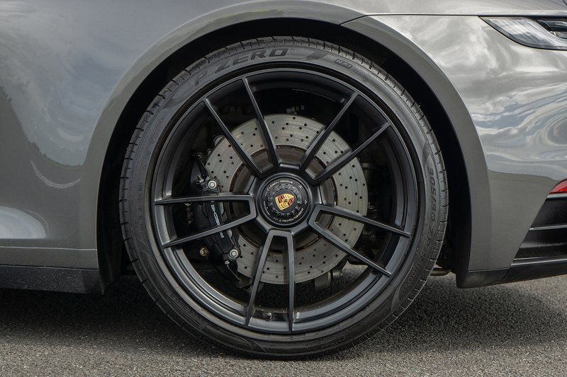Porsche 911 T 992 4 GTS - U1657