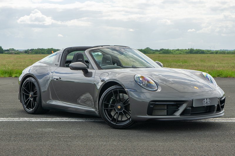 Porsche 911 T 992 4 GTS - U1657