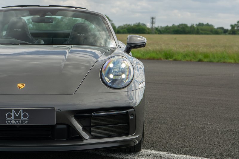 Porsche 911 T 992 4 GTS - U1657