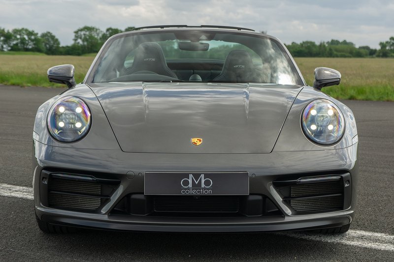 Porsche 911 T 992 4 GTS - U1657
