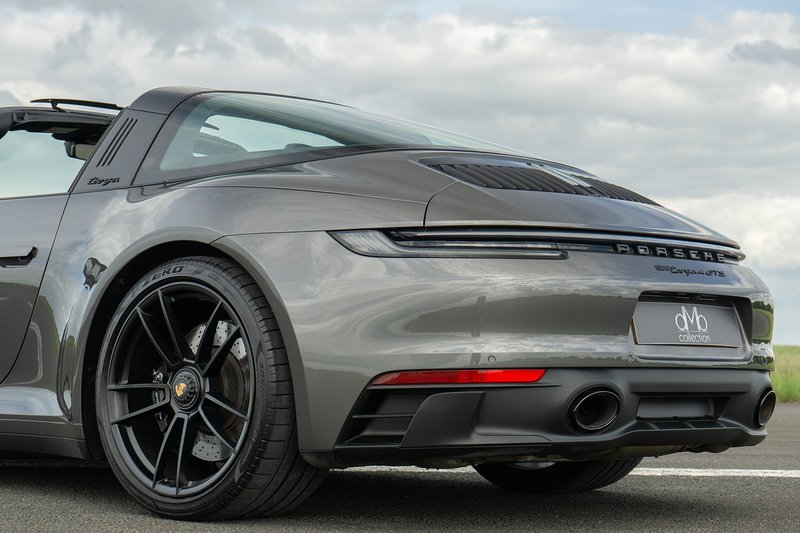 Porsche 911 T 992 4 GTS - U1657