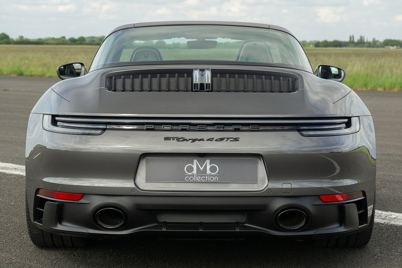 Porsche 911 T 992 4 GTS - U1657