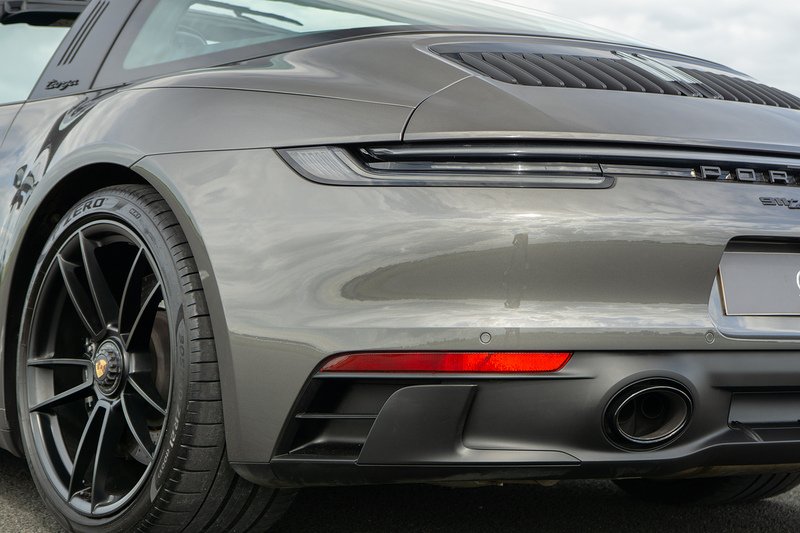 Porsche 911 T 992 4 GTS - U1657